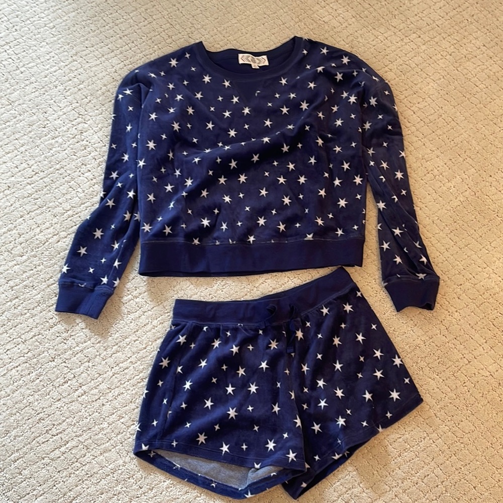 Blue/White Star Set by Pink Rose Lounge (Size Small)